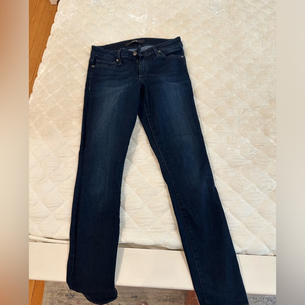 Joes Skinny Blue Jean size 26